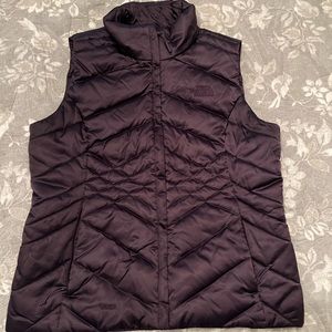 Women’s North Face Vest size M.